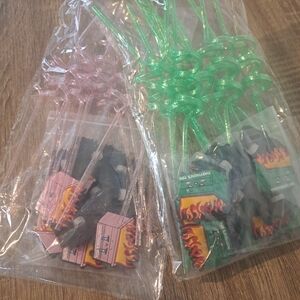 Pink And Green Swirly Party Straws